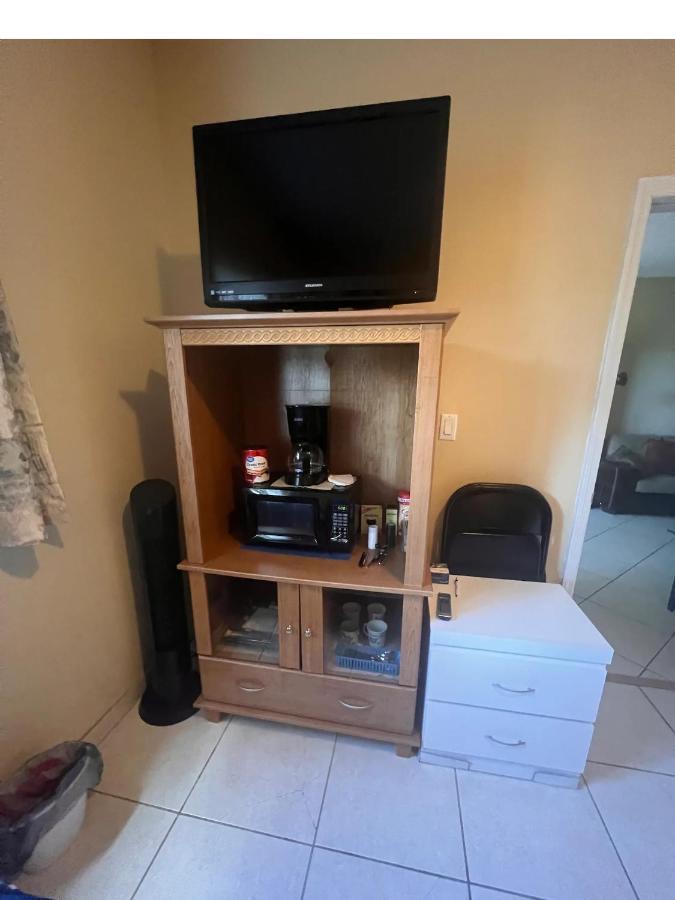 דייוי Master Room In Apartment מראה חיצוני תמונה